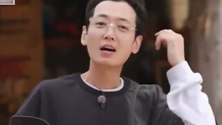 Maknae thông minh, vui tươi và dễ thương Yoo Yeon Suk.