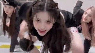 【NMIXX】不谈歌曲，16岁的妹妹表现力真的很绝就是说！JYP新女团出道曲O.O舞蹈挑战～