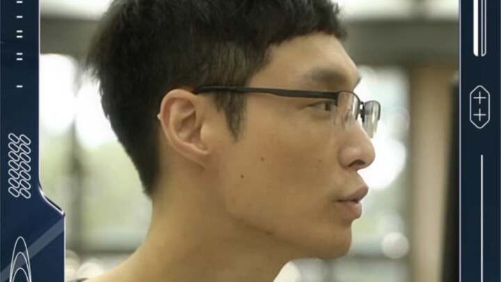 [Zhang Yixing] plays Pan Sheng, joining a fraud ring and leading a team.