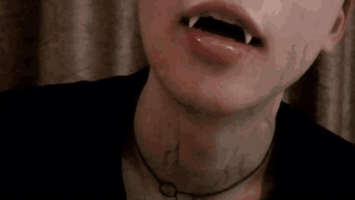 Sultry vampire nibbles your ear【Goudan ASMR】Role Play
