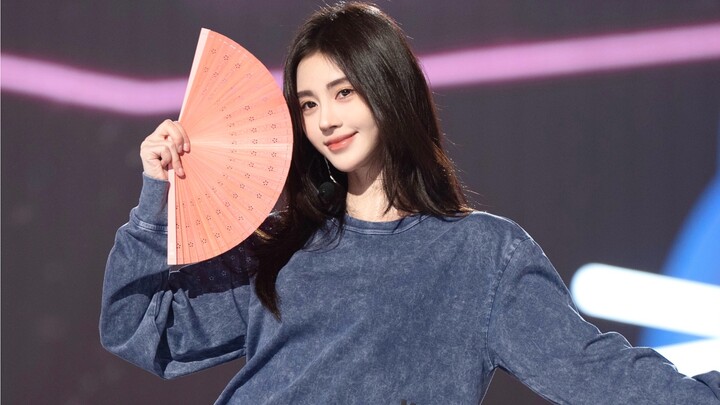 【จวีจิ้งอี】วงการบันเทิงจีนของพวกคุณมักจะซ้อมดีกว่าเวทีจริงเสมอ! ทั้งสดใสแล้วก็ดูดีมาก!