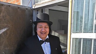 The Daily Life of an English Duke: Down-to-Earth "Nano Rescue"