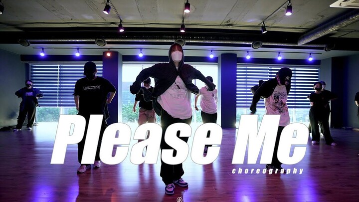 【So cool and stylish—Bada Lee with pink hair delivers a perfect urban choreography to Bruno Mars’ “P