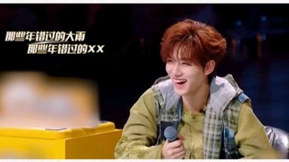 #这就是街舞  席嘉琪和周钰翔互相拥抱，是谁隔着屏幕都露出了姨母笑~