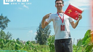 Sending admission letters to Peking University freshmen in a city | Don't be shy