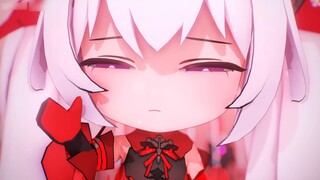 Bị bé Luna tát mạnh vào đầu