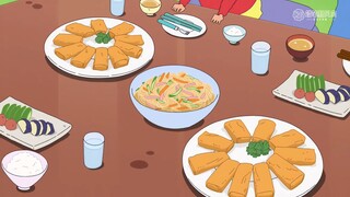 【蜡笔小新】今天的早餐很丰盛青椒肉丝泡芙面包还有胡萝卜拌面哦