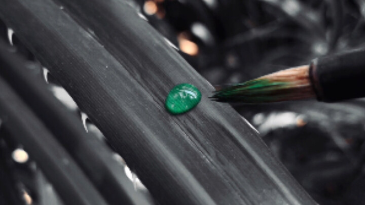 สีเขียวคือสีแห่งความสะอาด ไม่เกี่ยวข้องกับโลกีย์