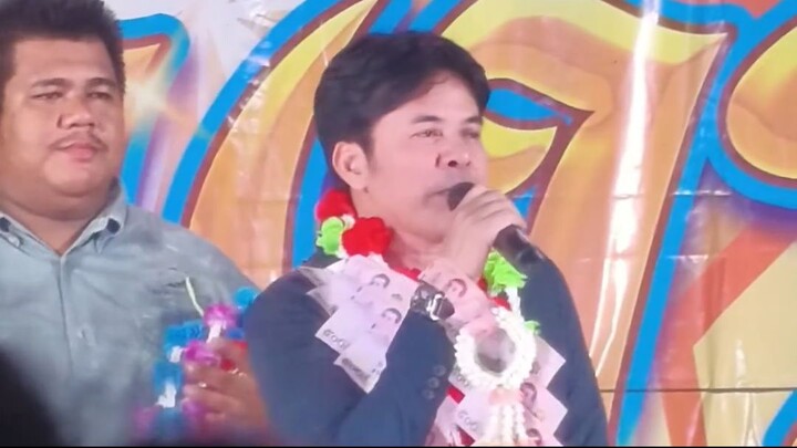 รับเชิญ นพรัตน์