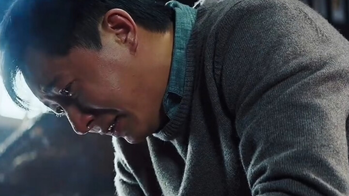 Kue Kristal Es yang telah diwariskan selama seratus tahun, bahkan sebelum wafat pun sang ayah tak pe