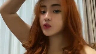 IBA pag babae😂