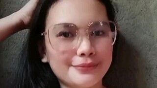 with my cute eyeglasses 💕