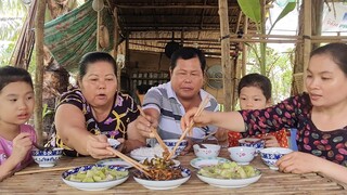 Trong Mùa Cách Ly Được Ăn Món Này Là Ngon Nhất| TKQ & Family T718