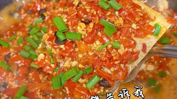 Attention, everyone! I’ve discovered a super delicious way to prepare fish heads.