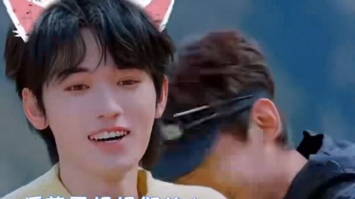 ซ่งหย่าเสวียนน่ารักจนตอนท้ายๆ เสียงของพี่สาวก็กลายเป็นอ่อนโยนไปด้วย! ช่างเป็นลูกหมาน้อยแสนสุขที่เข้า