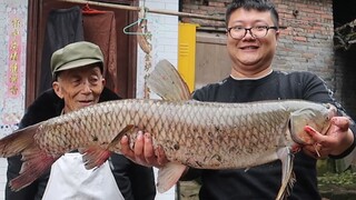 Countryside Mukbang | 8-kilo Grass Carp & Big Mule Head!