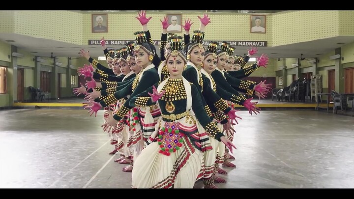 [Indian Classical Dance Collection] Neeye Bhoovin: An awakened woman is the song of the earth, the f