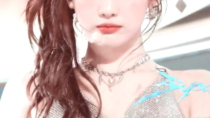 “Thần tượng nữ có thẻ xanh khiến dàn hgr tan vỡ khi tái xuất với nhan sắc đỉnh cao”