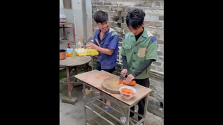 ถ้าเธอไม่มีใจ ไม่เป็นไรเรามีเงิน