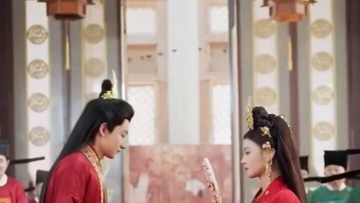 อิงตามระบบการเอาใจภรรยา ความพยายามที่จะขึ้นเป็นกษัตริย์