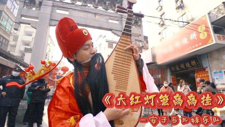 I was forced to dance right after I recovered. I'm here to wish everyone a happy new year with my ne