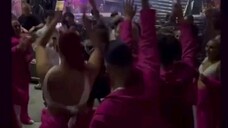 Backstage at Coachella, JENNIE & LISA were so excited that they cried, JISOO hugged the dancers, and