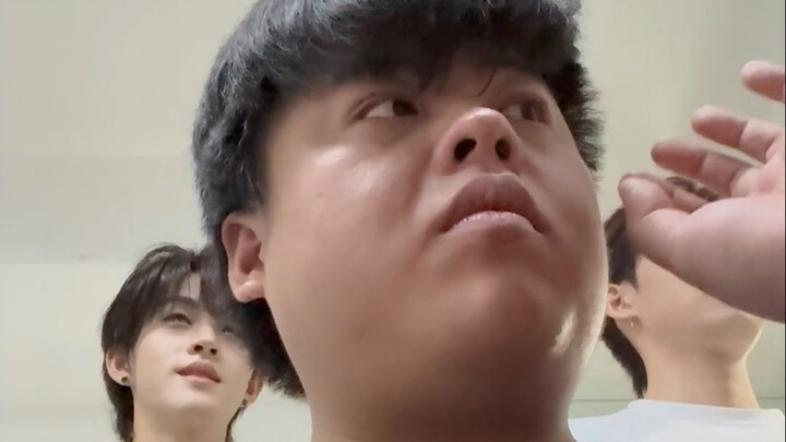 Diuka! Kok kamu ganteng banget sih!