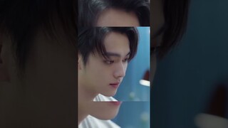程瀟睡衣誘惑！許凱把持不住壁咚強吻 #shorts#Falling Into Your Smile #你微笑时很美