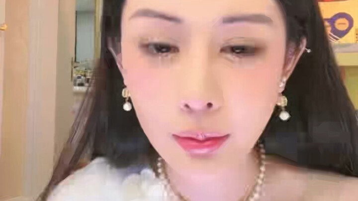 Netizen mempertanyakan foto Wei Xue yang tampak berbeda dari dirinya sendiri #Tidak Pernah Menyangka