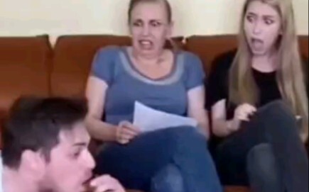 Shock your girlfriend several times in a few seconds