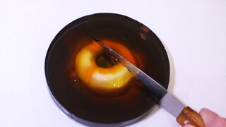 [Makanan]|Niatnya Mau Menutupi Lubang dengan Jeli Buah, Tapi...
