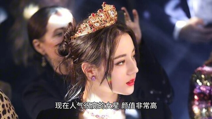 外网热议《海贼王》 第二季 女帝选角，热巴呼声很高。
