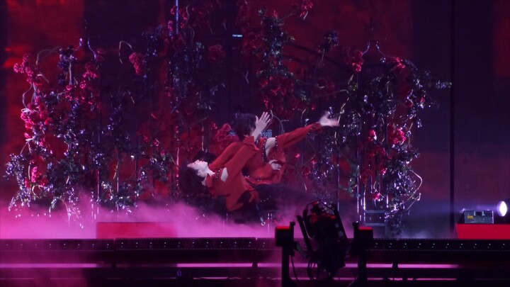 Trương Quế Nguyên, cái liên chấn và biểu quản này ai hiểu được tôi đây? Hơn nữa, xem những người biế