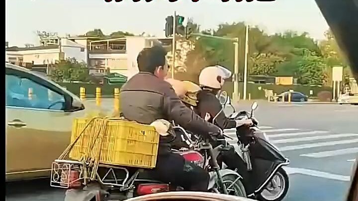 ปฏิกิริยาตามสัญชาตญาณ?