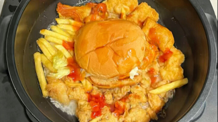 رمي كل منتجات كنتاكي في طنجرة الأرز الكهربائية❗️❗️