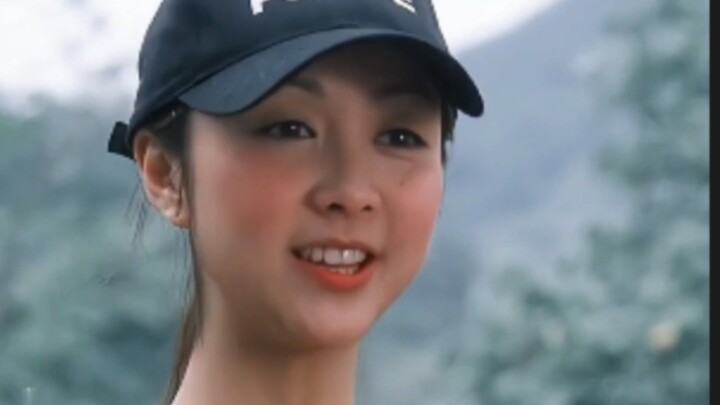 أين تجد ضابط أرنب لطيف إلى هذا الحد!