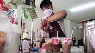 น้ำบ๊วยโซดา โอเลี้ยงเข้มๆ เขียวมะนาวโซดา โกโก้ผสมกาแฟ คิวต่อเนื่อง มาชมกันยาวๆค่ะ