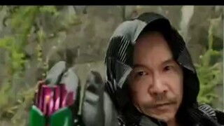 A review of the scenes in Kamen Rider where Decade's power was borrowed