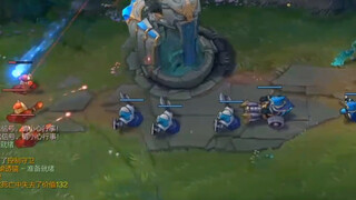 เด็กนักเรียนประถมสองคนทะเลาะกันบนถนน ฮ่าฮ่าฮ่าฮ่าฮ่า