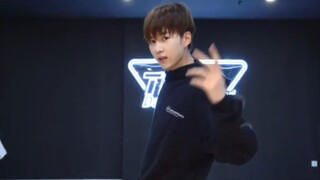 Zhuo Yuan's dance is truly handsome and sweet! [Original Choreography by Zhuo Yuan, Abby, and Xiao H