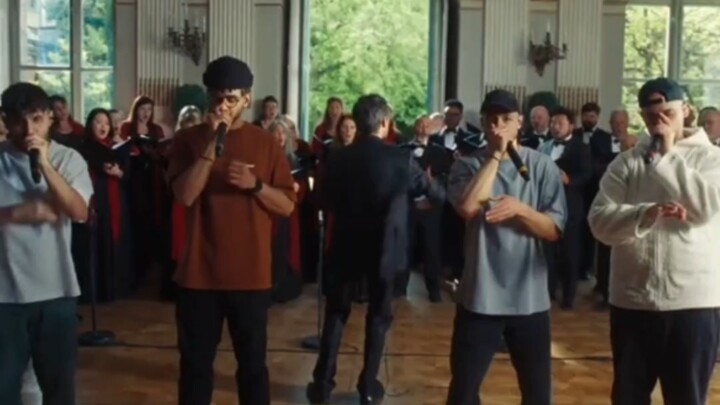 Bbox berkolaborasi dengan paduan suara