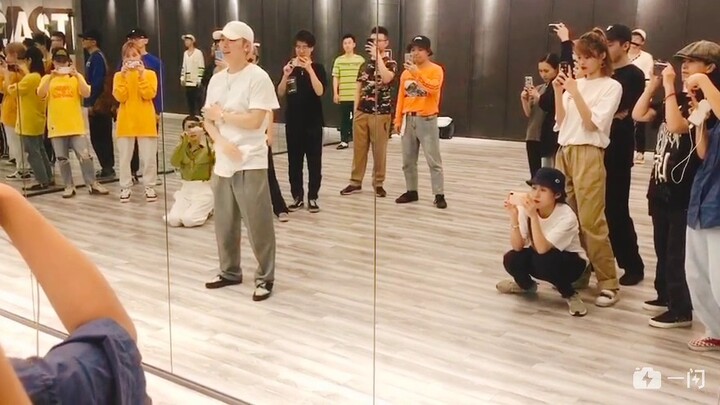 [POPPING] Master Dokyun teaches you 3 ways to practice arm movements! You will regret it if you don'
