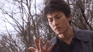 [Nexus] Mizorogi rubbed his hands with one hand and transformed into a warrior of justice. Mizorogi 
