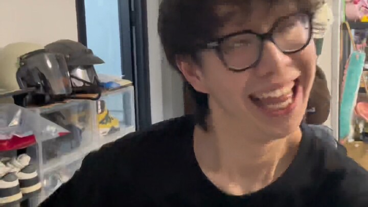 Spotted a video and got the urge to recreate a slow-motion celebration for a header goal—actually na