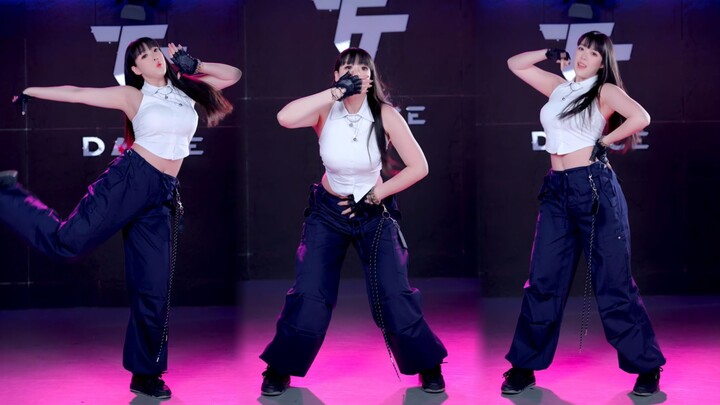 Why did I throw up halfway through the dance...? [Xiaoyu’er | Vertical Screen]