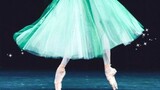 This is a dress that blooms like a flower! Nothing but romance! 【Mariinsky①】