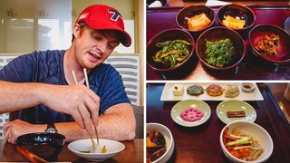 Eating Korean Vegetarian Food - 3 Course Buddhist Meal in Seoul, Korea