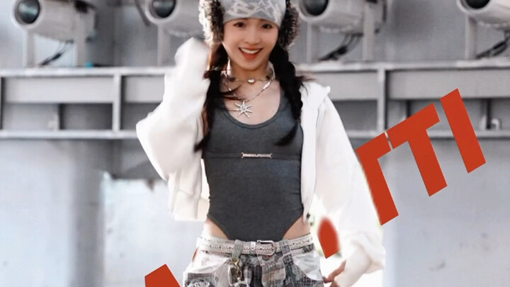 SPAGHETTI舞蹈翻跳 Lesserafim