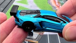 Hot Wheels Elite64 (Elite 64) LBWK Lamborghini Aventador sắp ra mắt