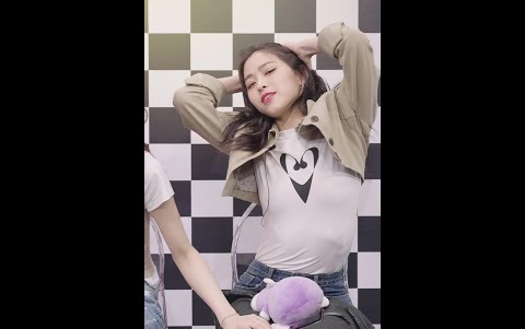 220606 ITZY cover - TOMBOY ((G)I-DLE)
